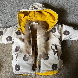 Two in one hoodie jacket.